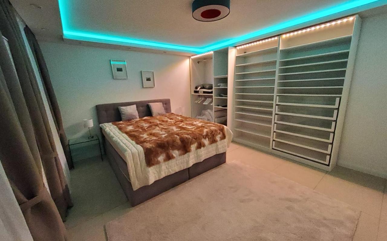 3 Zimmer Wohnung - Keine Party Wohnung ! 6 Personen Dusseldorf Luaran gambar